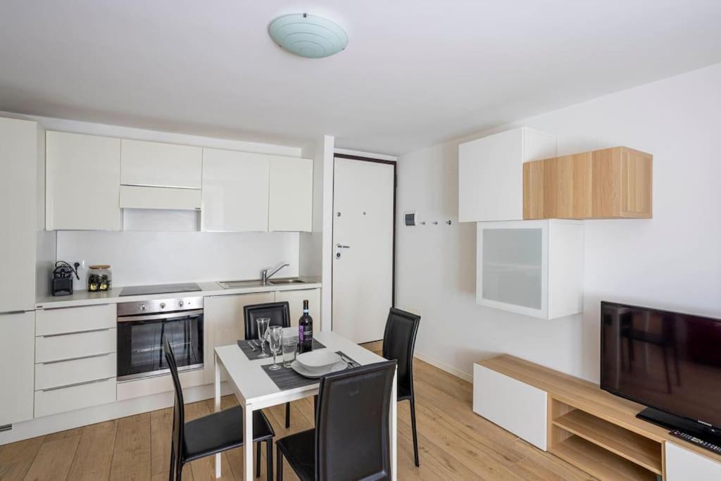 Luxury Appartament Piazza Roma Ancona Luaran gambar