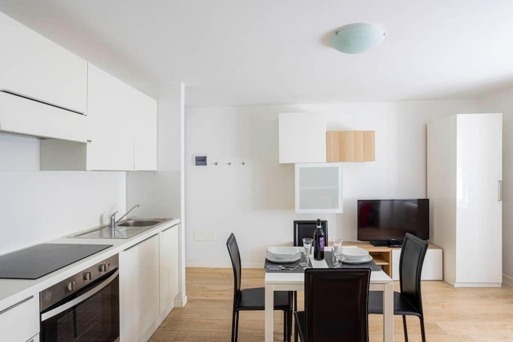 Luxury Appartament Piazza Roma Ancona Luaran gambar